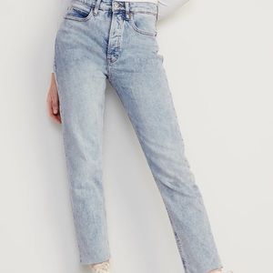 Old Navy Fly Button Straight Leg Jeans